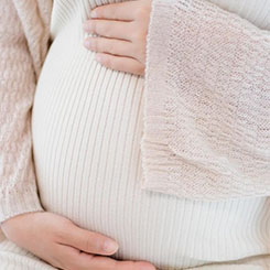 而对adj.E🗒⛅BITDA 🇦🇪的指引中值，隐含🖱🇨🇱哪里能代孕